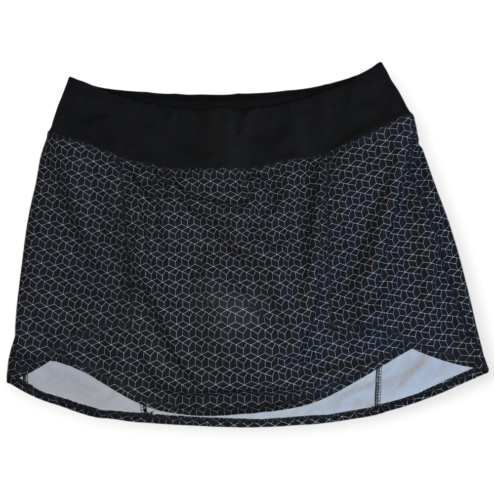 ☆Oiselle Black and Gray Geometric Roga Skort☆